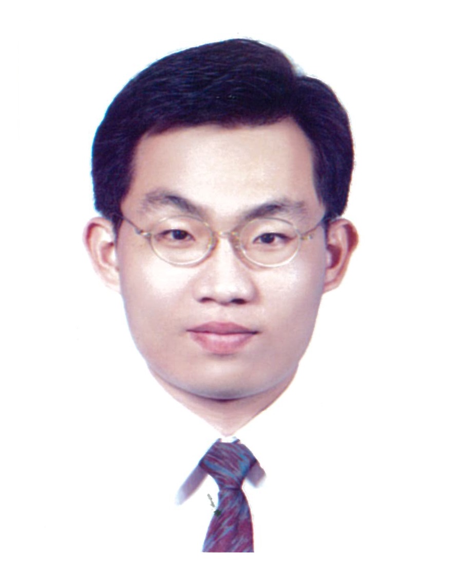 東山工作站站長張永寬